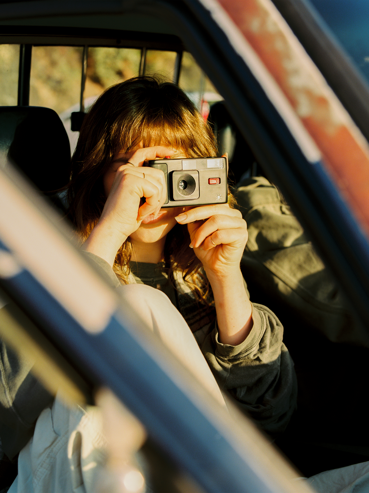 Long Weekend 35mm Film Camera - Black